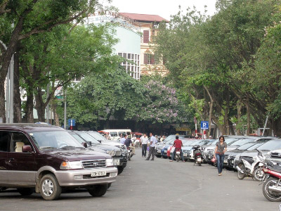 Xe chẵn lẻ và sự phiền hà bất thường
