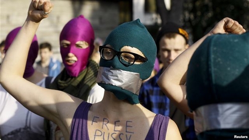 Người Nga nghĩ gì về vụ Pussy Riot?