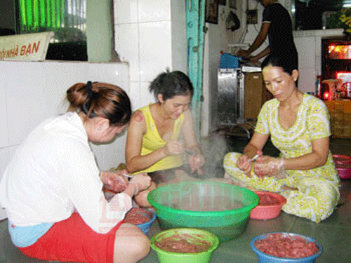 Đặc sản bò vò viên Châu Đốc