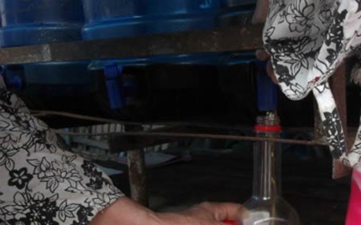 Đến gia vị cũng bị làm giả, trộn chất bẩn