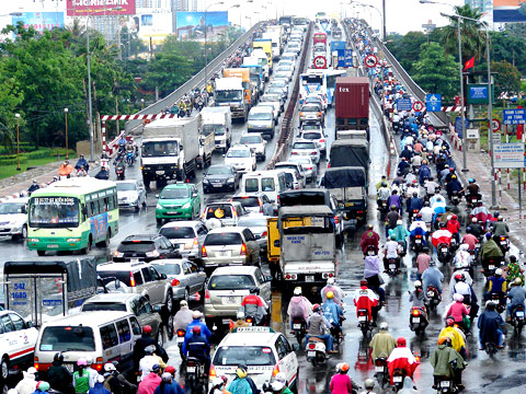'Phí chồng phí' với xe cá nhân