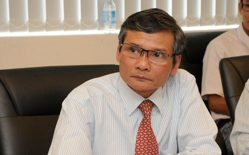 Sếp Eximbank: “Kinh tế suy nhược, khó tìm ven bơm vốn”