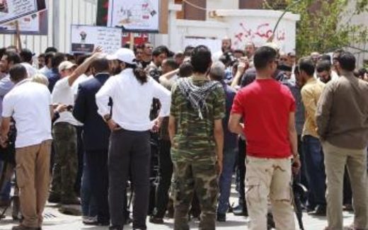 Libya: Các nhóm vũ trang bao vây trụ sở nhiều bộ ở Tripoli