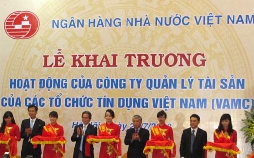 Thống đốc: VAMC không phải “chiếc đũa thần”