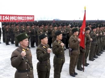 Bắc Triều Tiên phải nhận tân binh cao 1,42 mét, vì giới trẻ bị còi xương