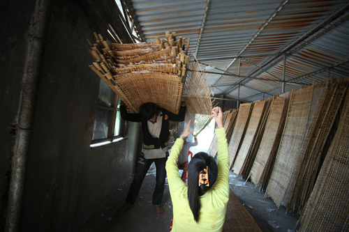 Tráng bánh tráng bằng máy