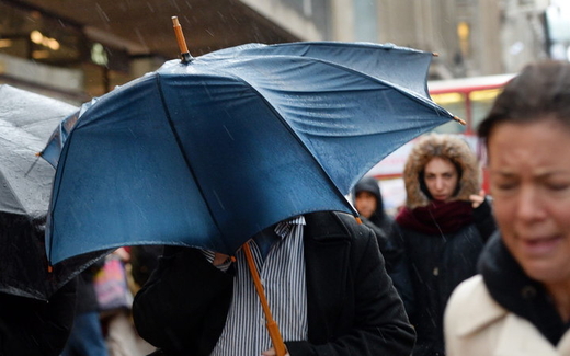 Bão Teodoryk tấn công nước Pháp và Anh Quốc