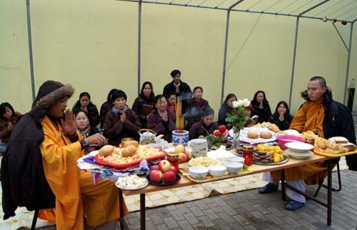 Lễ cầu siêu nhân ngày Lễ các thánh (01-11)