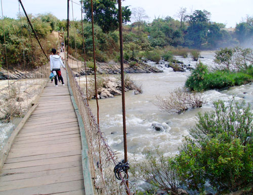 Thăm D'ray Nur, bâng khuâng câu chuyện tình