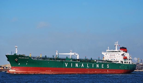 Tổng công ty hàng hải Việt Nam (Vinalines): Bán tàu, giảm số lượng doanh nghiệp vẫn lỗ hơn 2.400 tỉ đồng