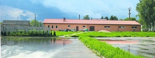 Người Ấn Độ xây chùa tại Wólka Kosowska