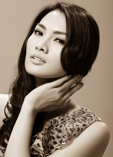 Nóng gáy, sao Việt lên cơn chửi xéo, cạnh khóe...