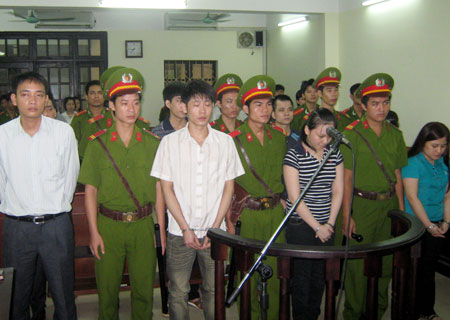 Chủ vũ trường New Century: 'Tôi chỉ lách luật'