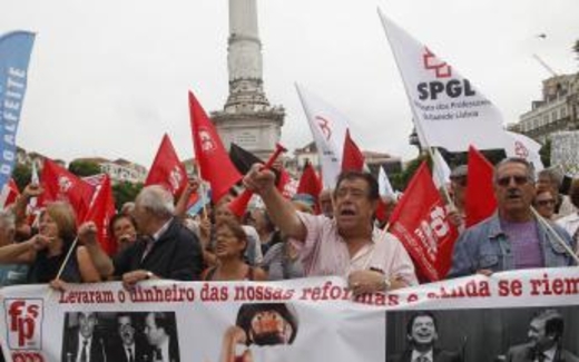 Bồ Đào Nha: Hàng chục ngàn người biểu tình chống chính sách khắc khổ