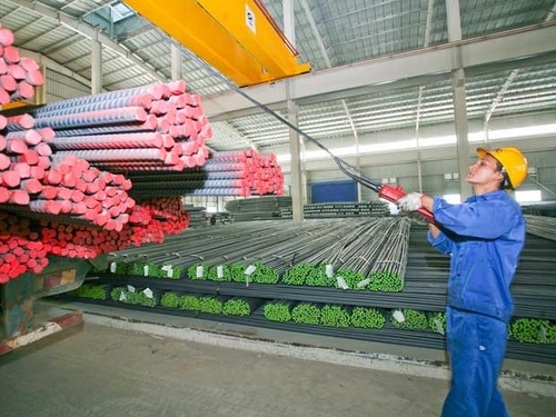 Hiệp hội Thép phản ứng bộ Tài chính về giá điện