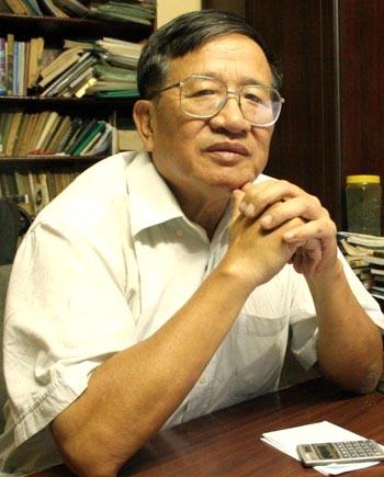 "Cách làm sách giáo khoa của Việt Nam sai từ gốc!"