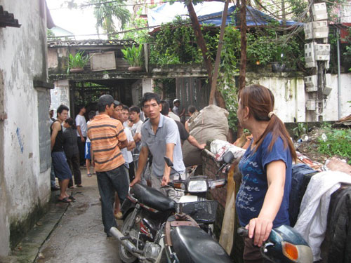 Bàng hoàng con trai sát hại dã man cả cha và mẹ đẻ