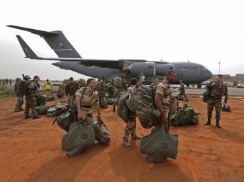Quân đội Pháp tấn công trung tâm chỉ huy của Al Qaida tại Mali