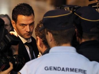 Tại Pháp, Jérôme Kerviel lãnh án 5 năm tù và phải bồi thường 4,9 tỉ €