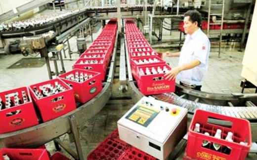 Kinh tế khó khăn, sản xuất bia vẫn tăng 33,3%
