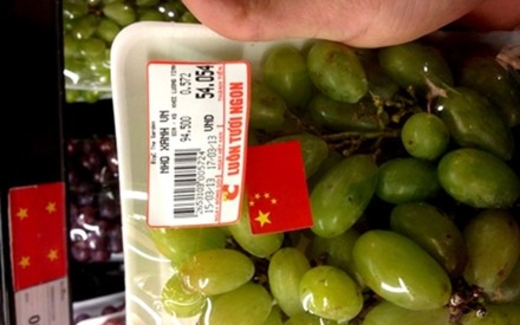 Lá cờ Trung Quốc, cái tem và niềm tin của người tiêu dùng