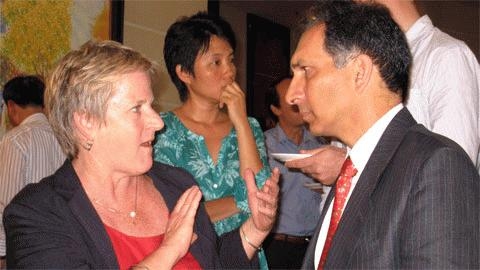 Việt Nam đứng trước áp lực cải cách mạnh mẽ