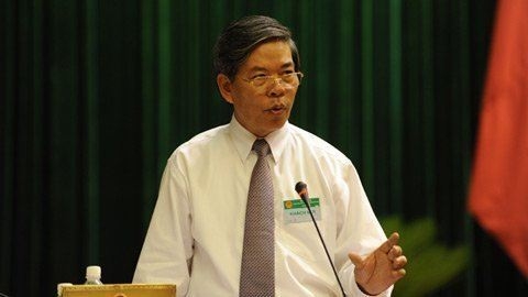 ‘Nắm quyền, nắm tiền, Bộ trưởng phải trả lời được’