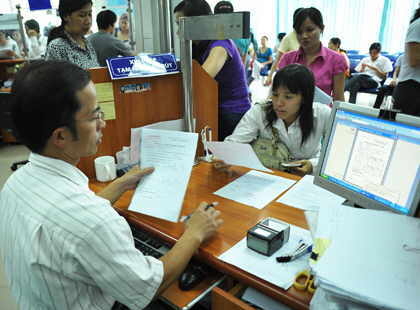 Quyền lợi của dân... đứng sau