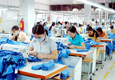 Miễn, giảm thuế: Liều "tăng lực" thời lạm phát