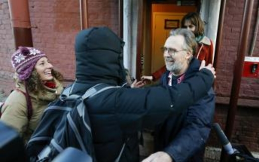 Nga thả thành viên Greenpeace cuối cùng còn bị giam giữ