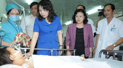 Không đâu có kiểu bệnh viện như ở VN