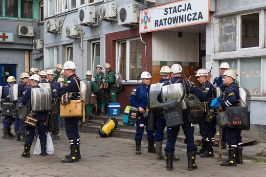 Tin vắn báo Quê Việt