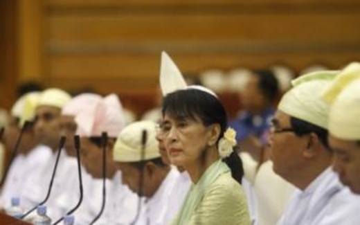 Xung đột tại Miến Điện: Uy tín của bà Aung San Suu Kyi bị thử thách