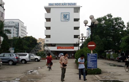 Loay hoay di dời trường ĐH, CĐ ra ngoại thành