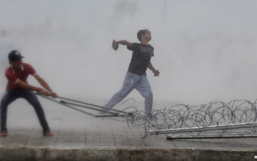 Biểu tình ở Campuchia, một người thiệt mạng