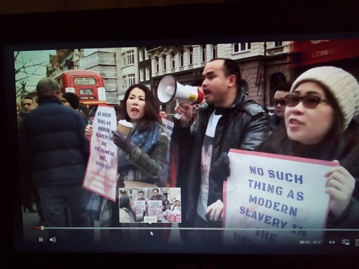 Nhóm biểu tình trước tòa London phản đối vụ 'nô lệ hiện đại'