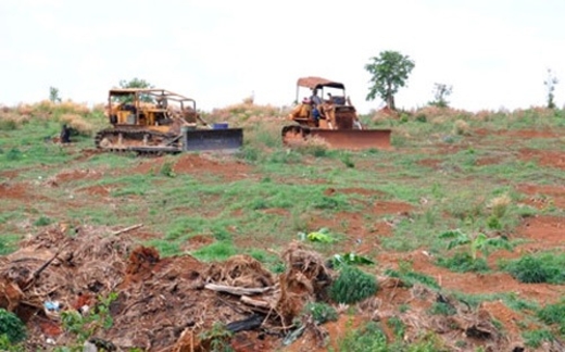 Đề nghị trưng cầu dân ý về sở hữu toàn dân với đất đai