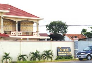 Vụ một chủ doanh nghiệp bị bắn chết: Khởi tố vụ án, bắt 6 nghi can