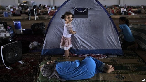 LHQ quan ngại về làn sóng người Syria tị nạn ngày càng gia tăng