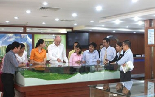 Bán cắt lỗ chung cư cao cấp: Mất 1 tỷ/căn hộ