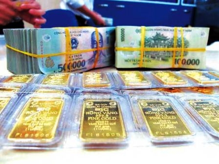 Vàng! Sự độc quyền và khúc quanh co nghịch lý!