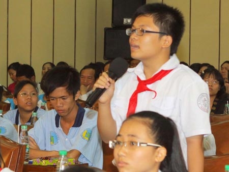 Trăm lo âu đổ đầu trẻ