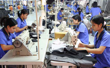 Tăng giờ làm thêm: Buồn hay vui?