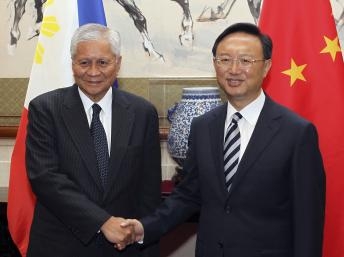 Bắc Kinh, Manila đồng ý không để căng thẳng gia tăng trên Biển Đông