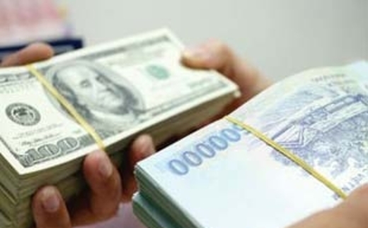 Giảm sốc 50-100 đồng, USD sẽ tiếp tục mất giá?