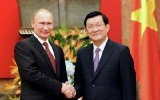 Putin đến Việt Nam để thúc đẩy hợp tác quân sự và năng lượng