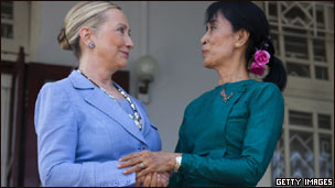 Bà Suu Kyi hy vọng cải tổ tiếp tục