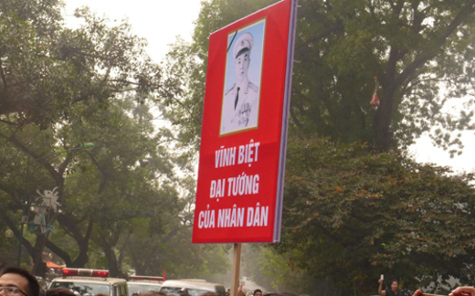 Không mặc niệm Đại tướng Võ Nguyên Giáp là điều đáng tiếc