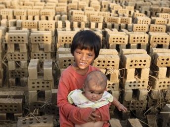 Người dân tộc thiểu số ở Miến Điện bị bức hại