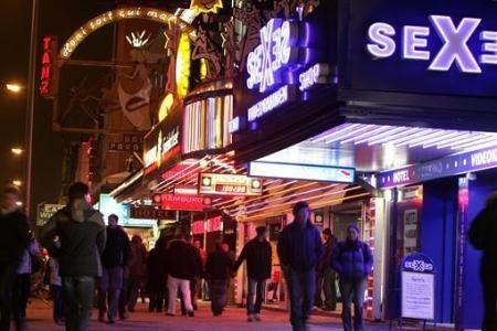 Tình dục đối với người trẻ: Thoáng đến cỡ nào?